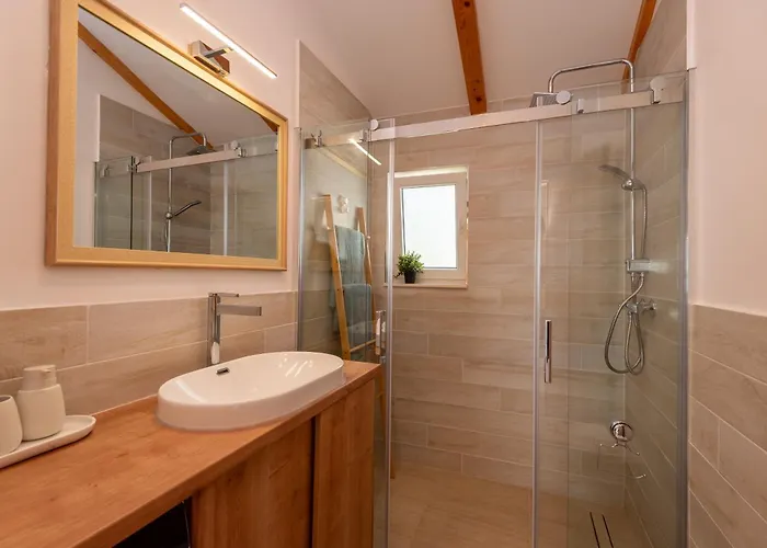 别墅 Serenum 希贝尼克