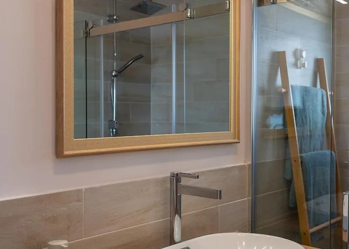 别墅 Serenum 希贝尼克